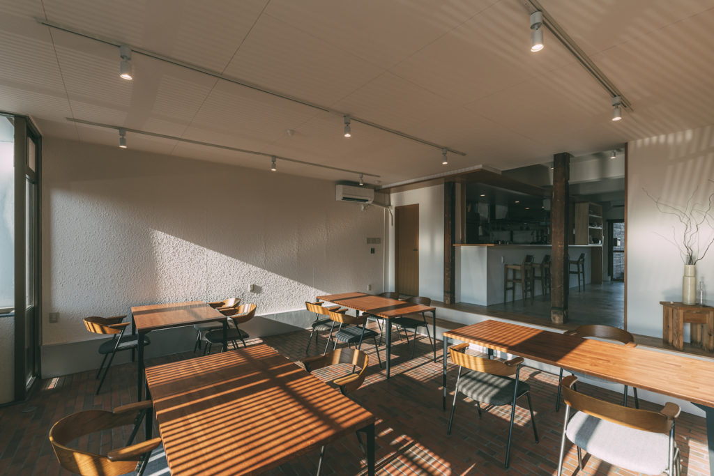 須坂市賑わい創出拠点やまじゅう 飲食スペース