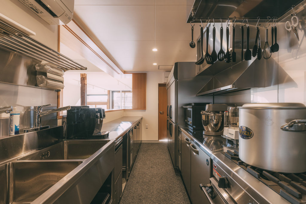 須坂市賑わい創出拠点やまじゅう 飲食スペース